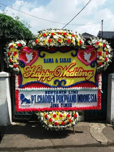Karangan Bunga Pernikahan  di Soppeng
